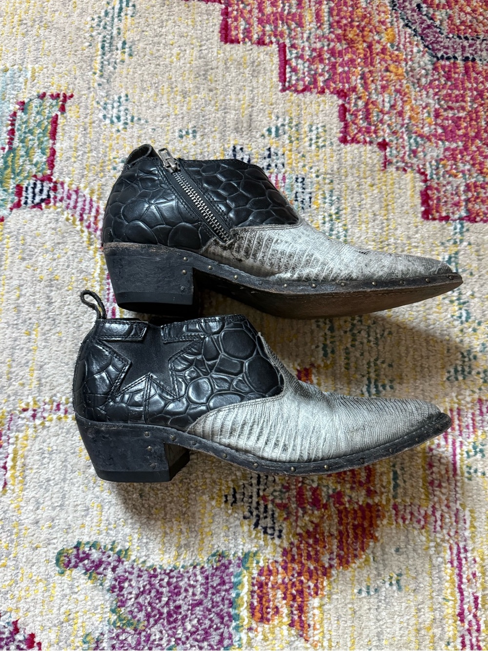 Free People FarylRobin Womens Studded Leather Western Ankle Booties Size 8